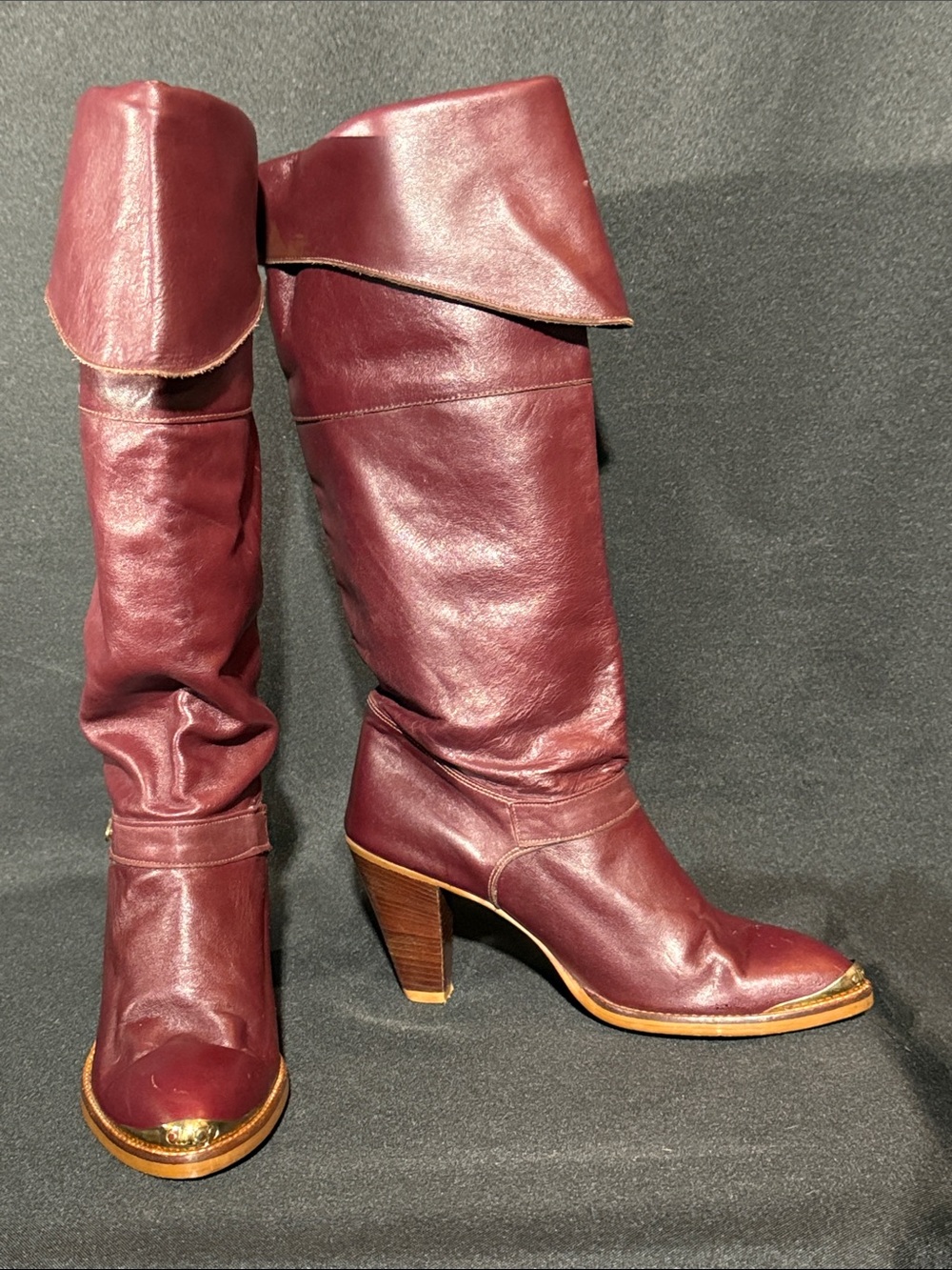 dingo Burgundy Fold-Over Over-the-Knee Leather Boots with Wooden Heel - Picture 4 of 8